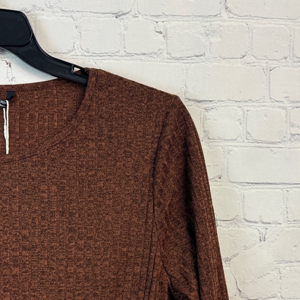 BloomChic Brown Long Sleeve Sweater Dress Plus 1X - Picture 3 of 7